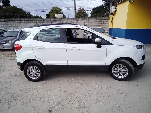 Carro Ford EcoSport 2017 Ecosport SE 1.6 16V PowerShift (Flex)