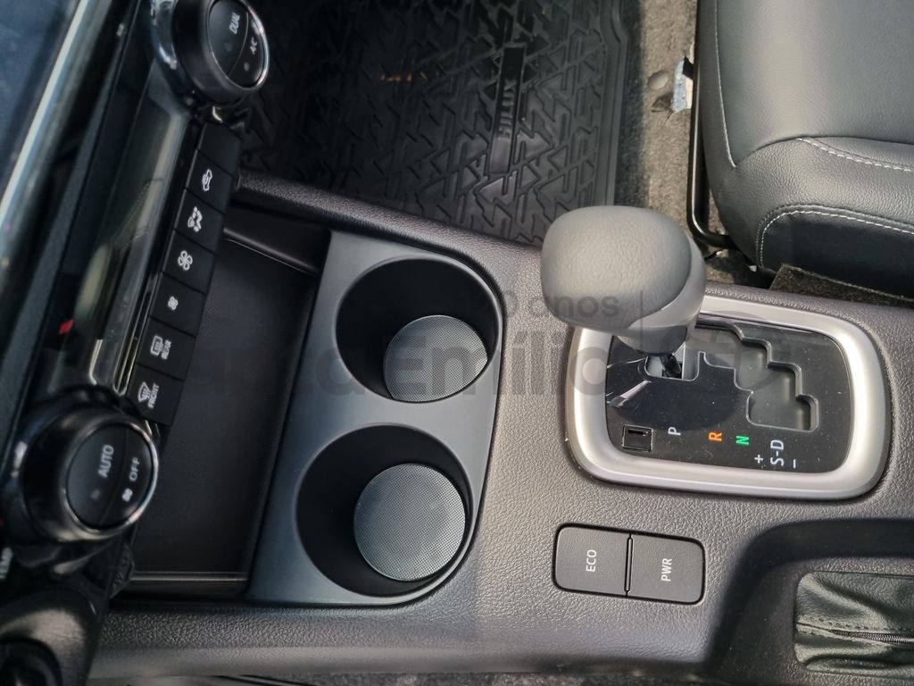 Hilux Cabine Dupla SRV 4x4 2.8 Diesel