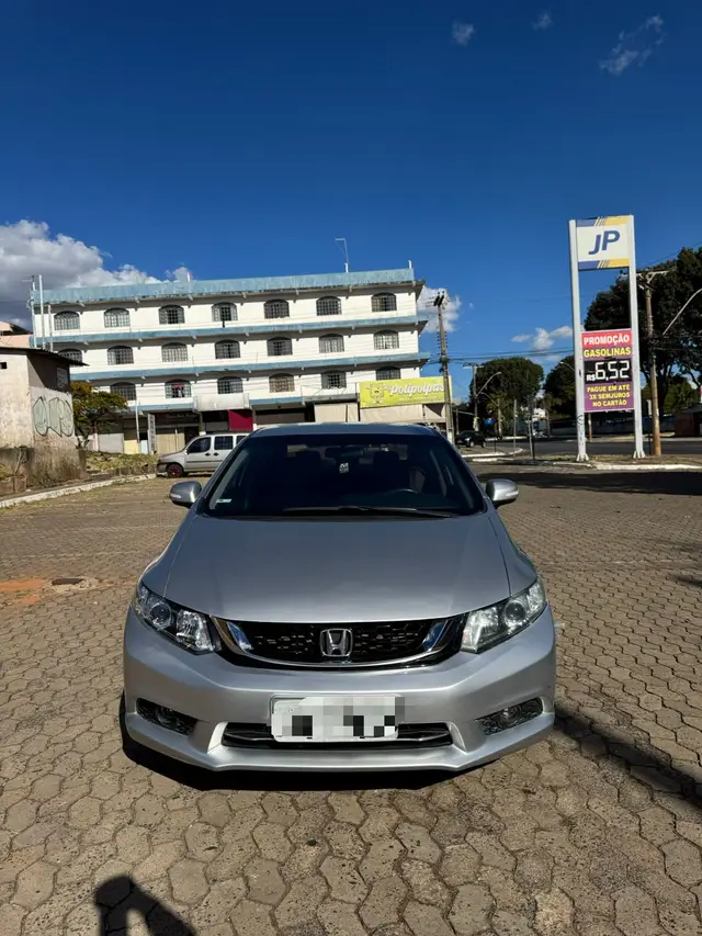 Carro Honda Civic 2016 LXR 2.0 i-VTEC (Aut) (Flex)