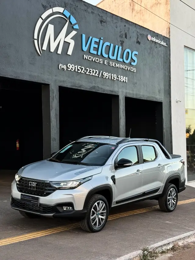 Carro Fiat Strada 2025 Volcano 1.3 Flex 8V CD Aut.