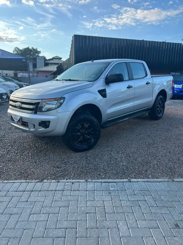 Carro Ford Ranger Cabine Dupla 2015 Ranger 2.5 Flex 4x2 CD XLS
