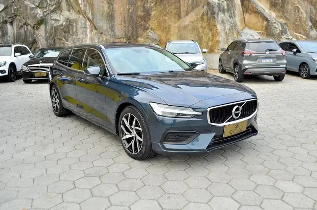 Carro Volvo V60 2019 2.0 T5 Drive-E Momentum