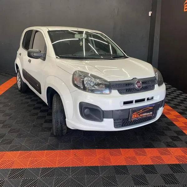 Fiat Uno Attractive 1.0