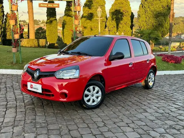 Carro Renault Clio 2014 Authentique 1.0 16V (Flex) 4p