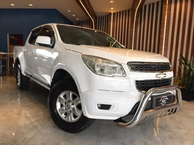 Carro Chevrolet S10 Cabine Dupla 2013 S10 LT 2.4 4x2 (Cab Dupla) (Flex)