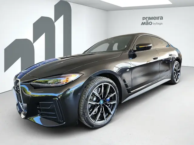 Carro BMW i4 2024 eDrive 35 M Sport (Aut.) (Elétrico)