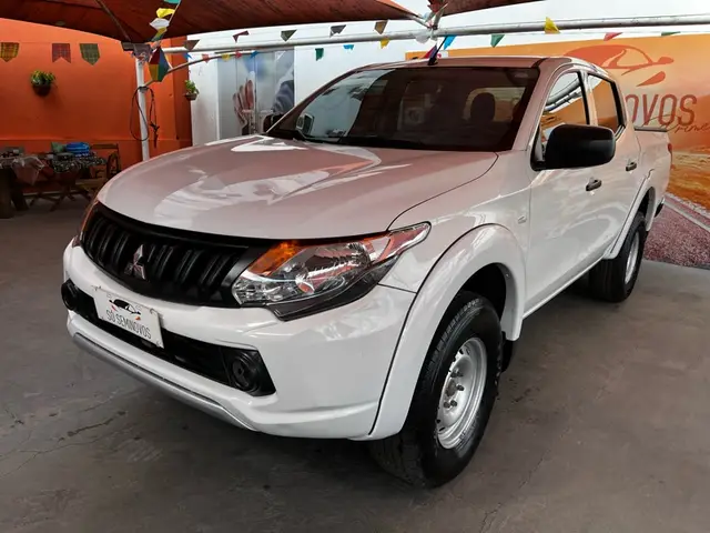 Carro Mitsubishi L200 Triton Sport 2023 GLS 2.4