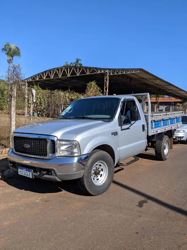 Carro Ford F 350 2005 F-350 2p (diesel)