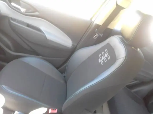 Carro Chevrolet Onix 2019 1.4 Advantage SPE/4 (Aut)
