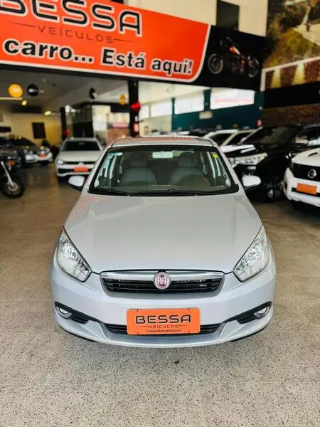 Carro Fiat Grand Siena 2015 Evo Attractive 1.4 8V (Flex)