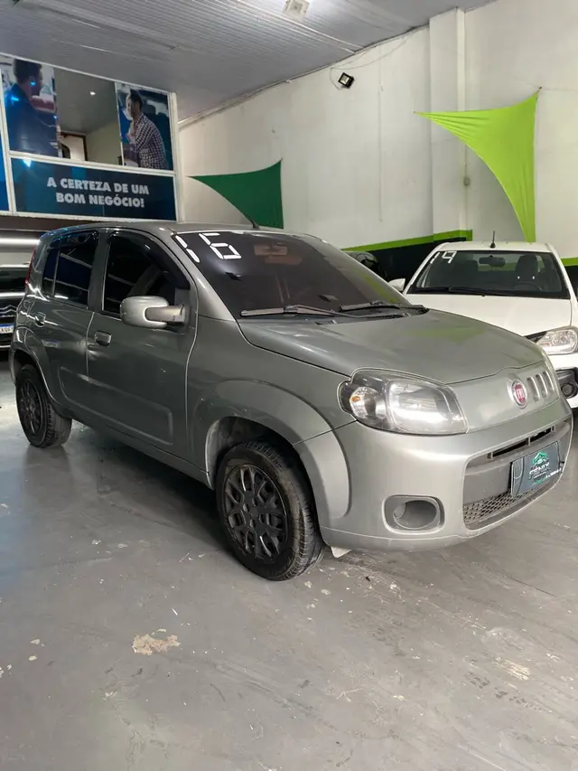 Carro Fiat Uno 2016 Vivace 1.0 8V (Flex) 4p