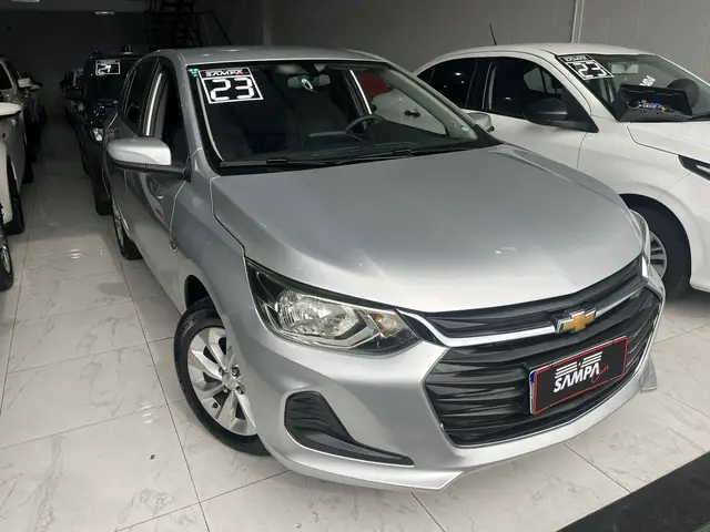 Carro Chevrolet Onix 2023 LT 1.0
