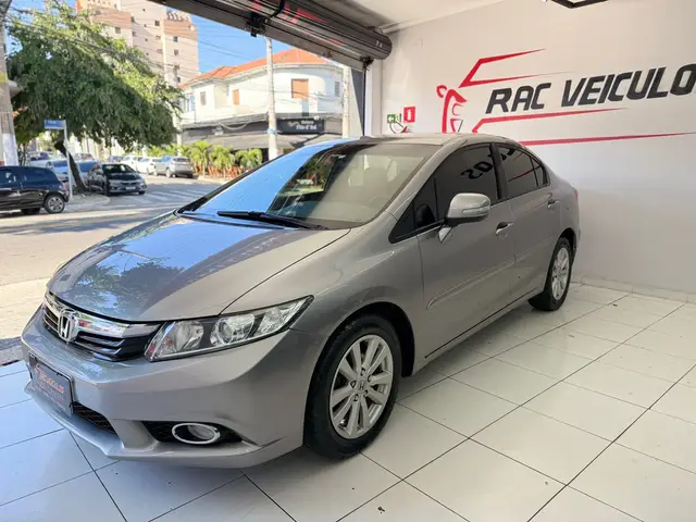 Carro Honda Civic 2014 New  LXR 2.0 i-VTEC (Aut) (Flex)