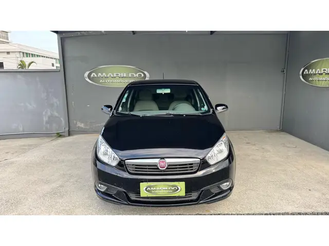 Carro Fiat Grand Siena 2015 Essence 1.6 16V (Flex)