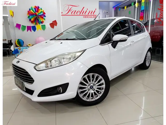 Carro Ford New Fiesta Hatch 2014 New Fiesta Titanium 1.6 16V PowerShift