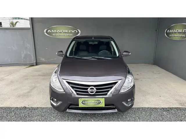 Carro Nissan Versa 2018 1.6 16V Unique CVT (Flex)