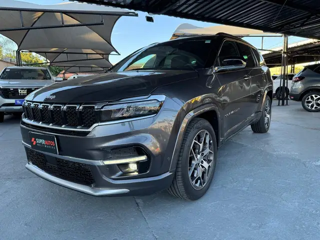 Carro Jeep Commander 2023 Overland 1.3 T270