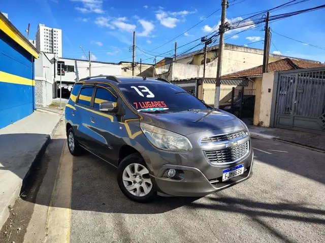 Carro Chevrolet Spin 2013 LTZ 7S 1.8 (Flex) (Aut)