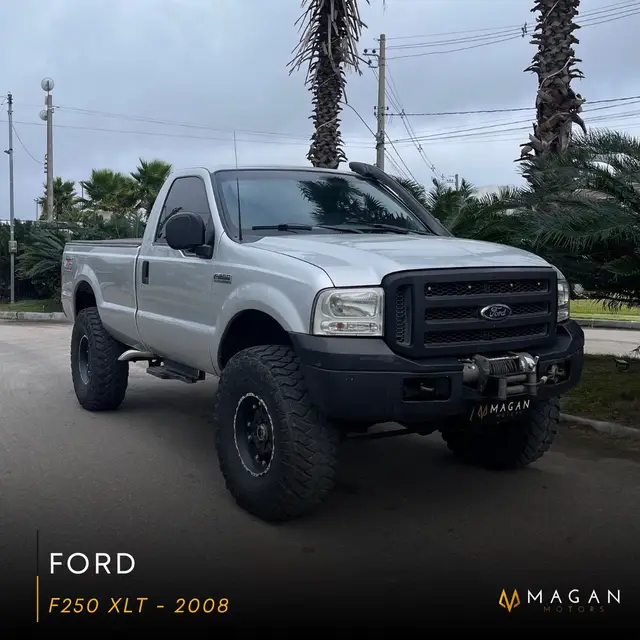 Carro Ford F-250 2008 XLT 4x4 3.9 (Cab Simples)