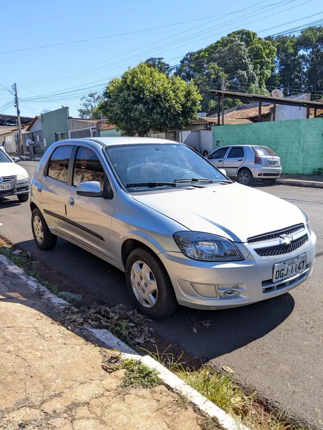 Carro Chevrolet Celta 2012 LT 1.0 (Flex)