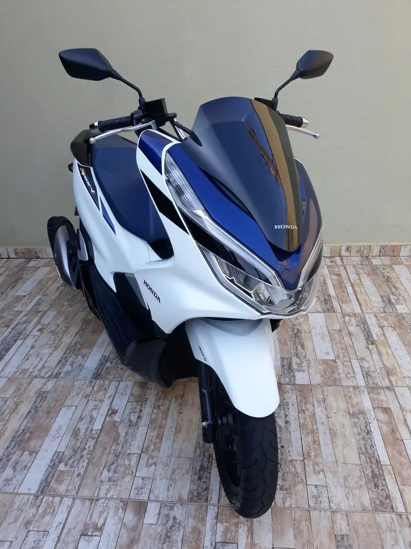 Honda PCX 150 Sport