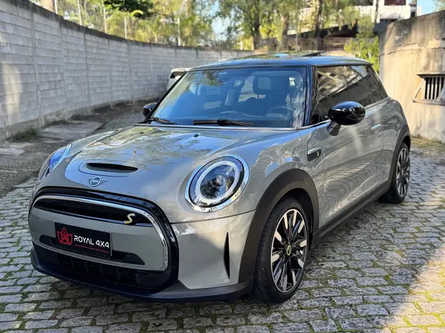 Carro MINI Cooper 2023 SE Exclusive 3p (Elétrico)
