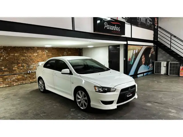 Carro Mitsubishi Lancer 2012 2.0 16V