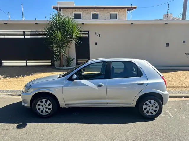 Carro Chevrolet Celta 2015 LT 1.0 (Flex)