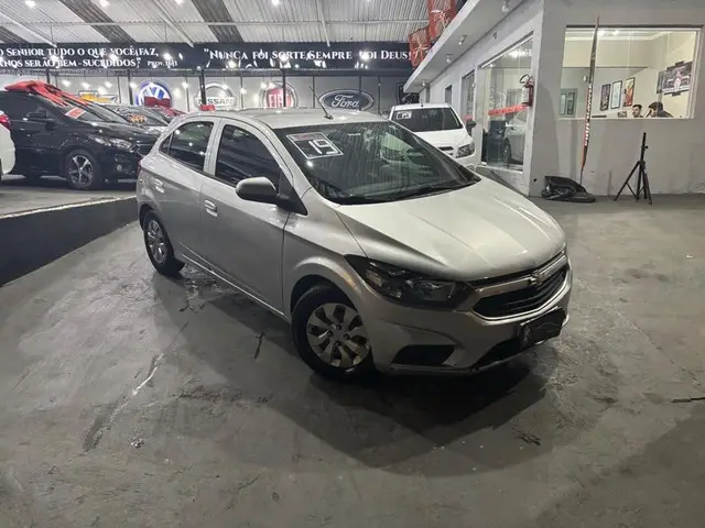 Carro Chevrolet Onix 2019 1.0 Joy SPE/4