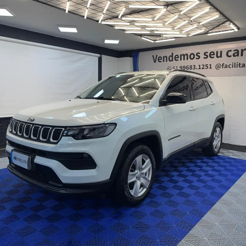Jeep 2.0 Sport 4x2 (Aut) (Flex)