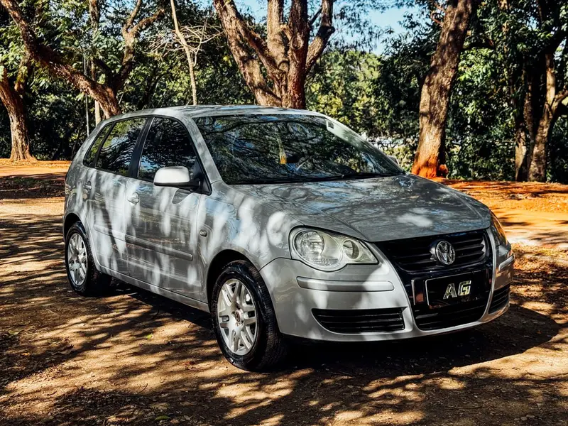 Volkswagen Polo Hatch. 1.6 8V (Flex)