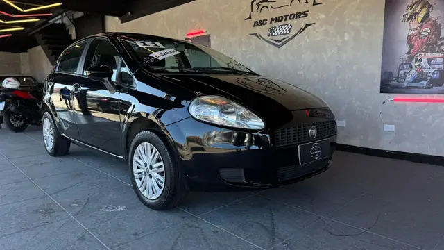Carro Fiat Punto 2011 Attractive 1.4 (Flex)