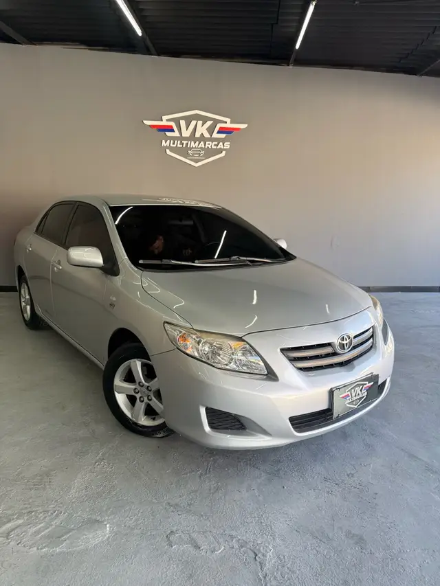 Carro Toyota Corolla 2011 Sedan XLi 1.8 16V (flex)