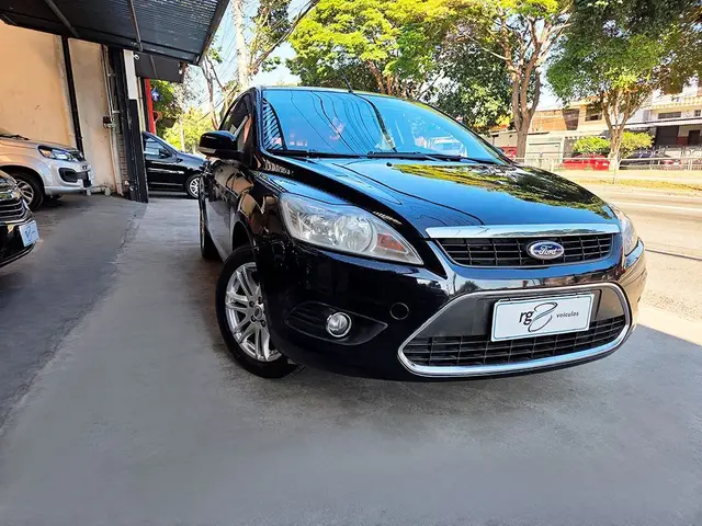 Carro Ford Focus Hatch 2009 Ghia 2.0 16V (Flex)