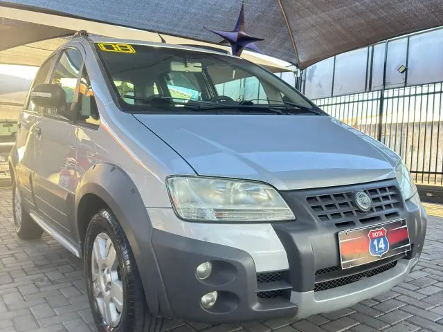 Carro Fiat Idea 2008 Adventure 1.8 (Flex)