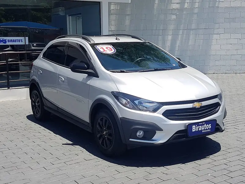 Chevrolet Onix 1.4 Activ SPE/4