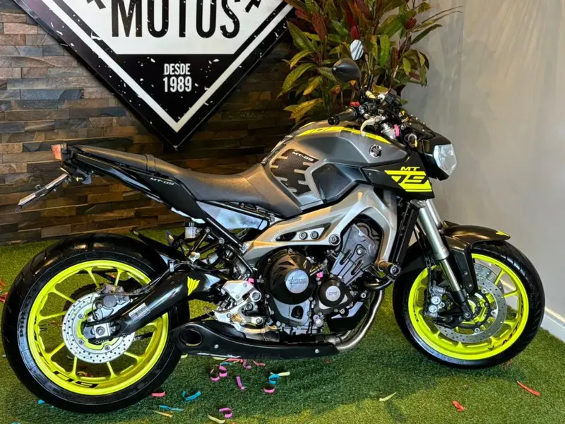 Yamaha MT-09 ABS