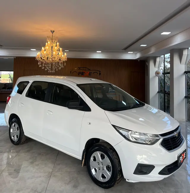 Carro Chevrolet Spin 2020 LS 1.8 5S (Flex)