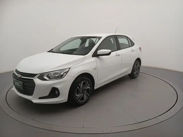 Carro Chevrolet Onix Plus 2024 LT 1.0