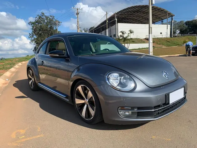 Carro Volkswagen Fusca 2014 2.0 TSi Sport