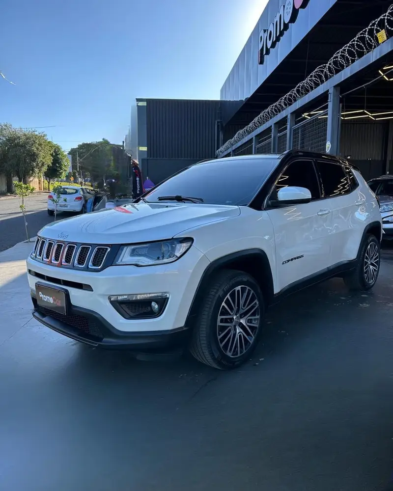 Jeep Compass 2.0 Longitude 4x2 (Aut) (Flex)