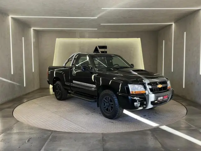 Carro Chevrolet S10 Cabine Dupla 2011 S10 Advantage 4x2 2.4 (Flex) (Cab Dupla)