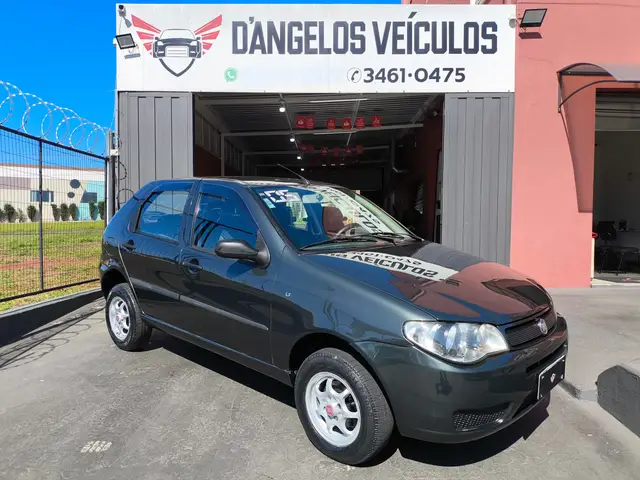Carro Fiat Palio 2005 ELX 1.3 8V (Flex)