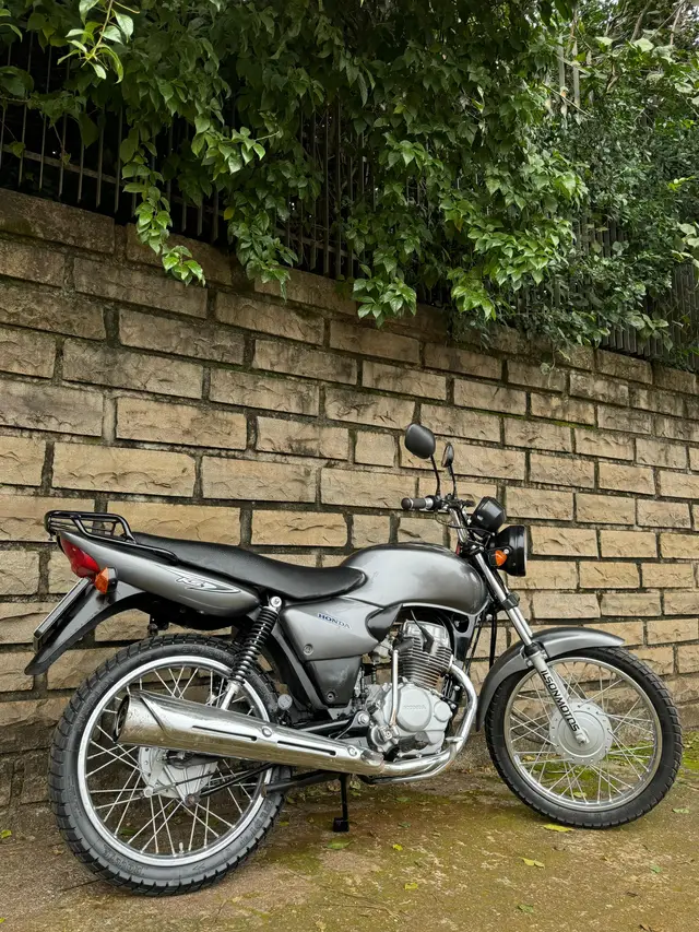 Moto Honda CG 125 2003 Titan KS