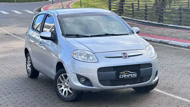 Carro Fiat Palio 2012 Attractive 1.0 8V (Flex)