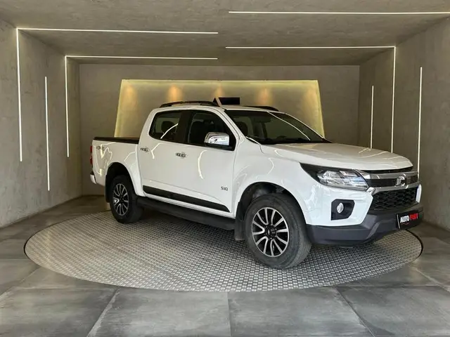 Carro Chevrolet S10 Cabine Dupla 2022 S10 2.8 CTDI LS 4WD (Cabine Dupla)