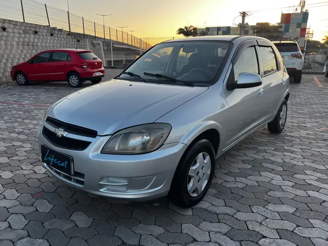 Carro Chevrolet Celta 2013 LT 1.0 (Flex)