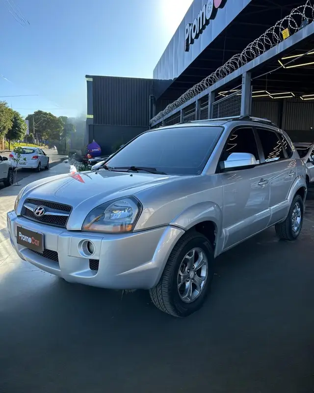 Carro Hyundai Tucson 2010 GL 2.0 16V