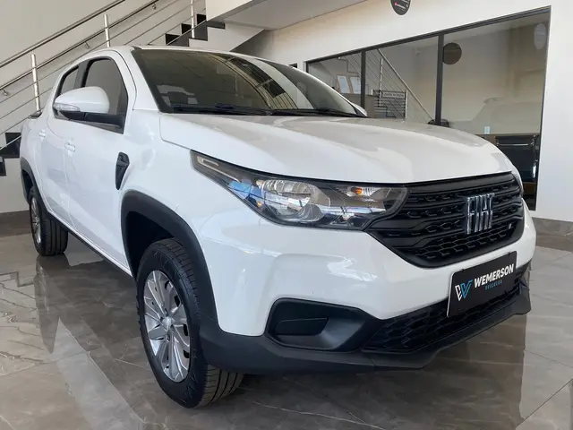 Carro Fiat Strada 2023 Freedom 1.3 CD (Flex)
