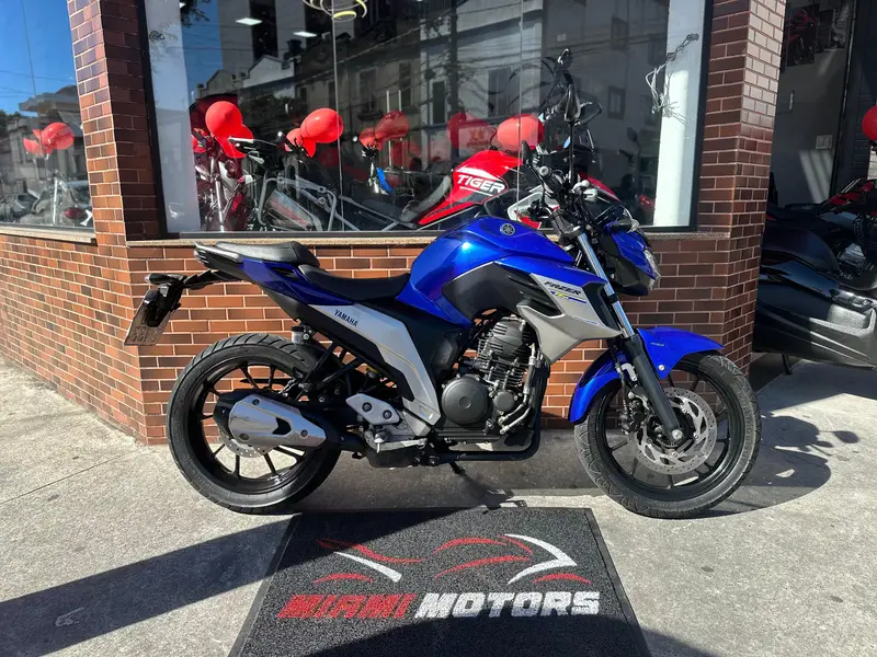 Yamaha Fazer FZ25 ABS